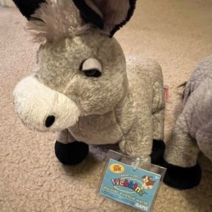 2 Webkinz with tags